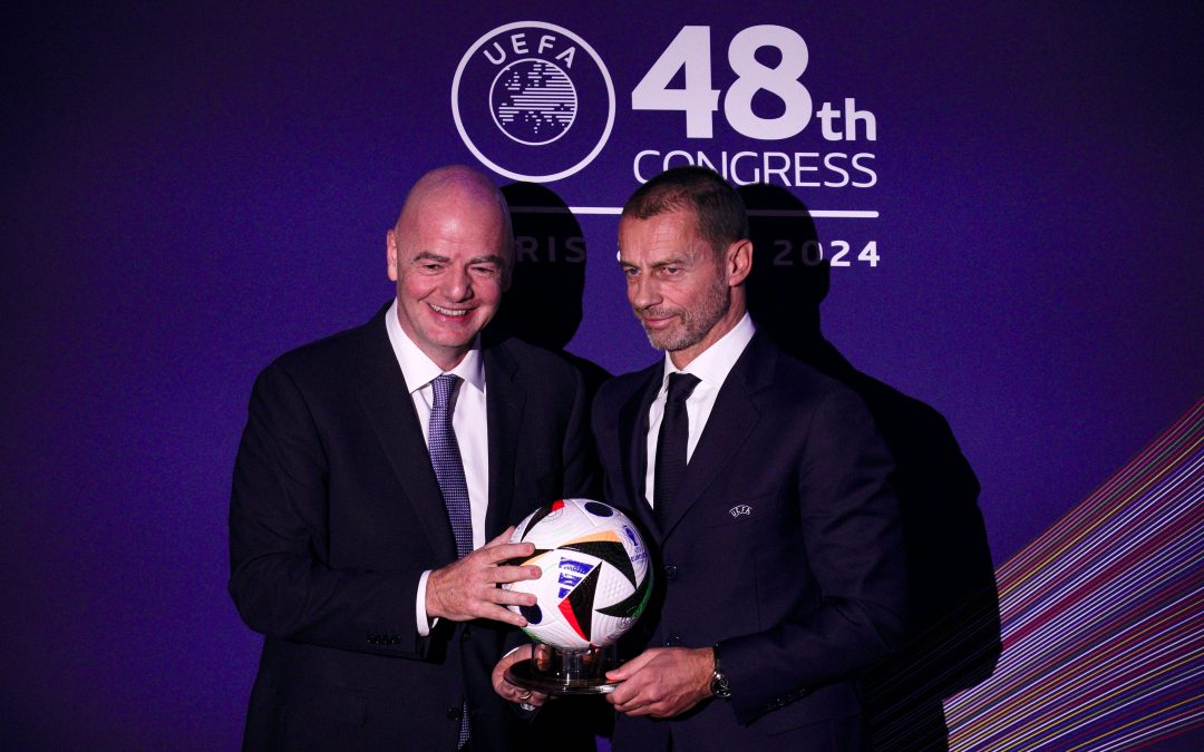 UEFA y FIFA no discuten por una tarjeta roja, sino por quién manda en el fútbol