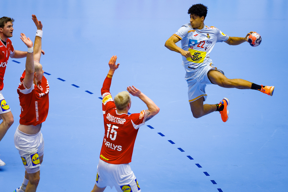 UCLM, the AI lab measuring handball for the EHF