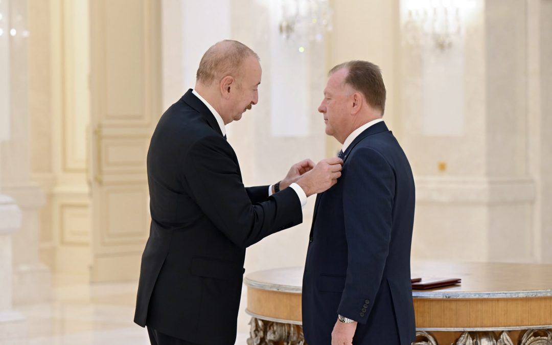 Ilham Aliyev awards Marius Vizer Azerbaijan’s Order of Friendship